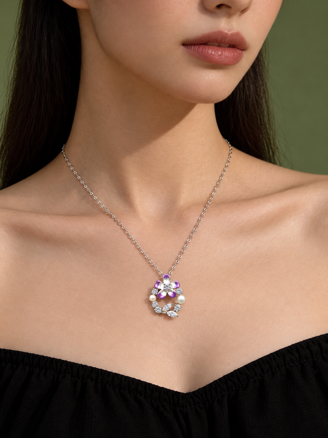 Elegant Purple Floral Pendant Necklace