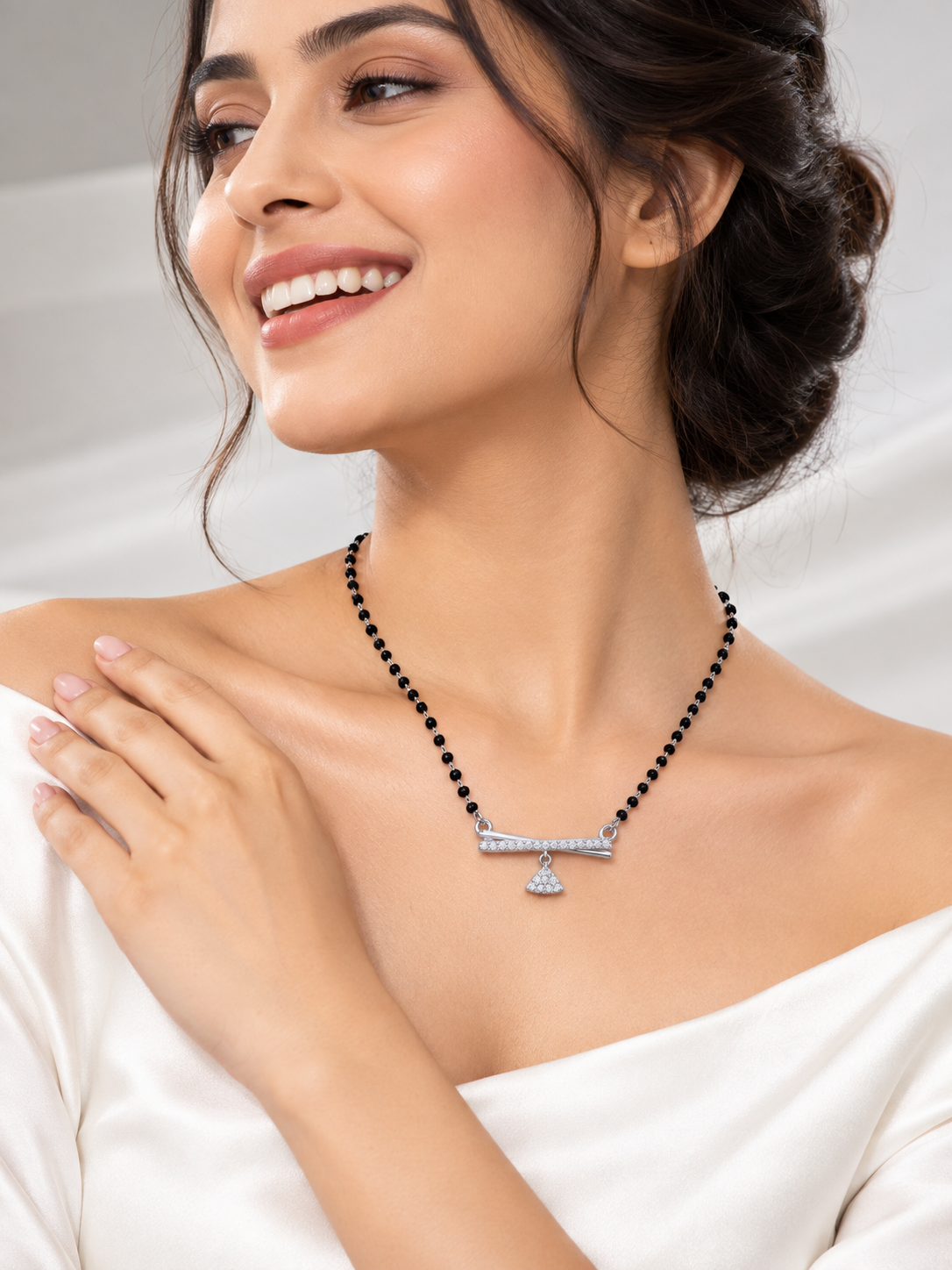 Black Beaded Minimal Heart Pendant Mangal Sutra