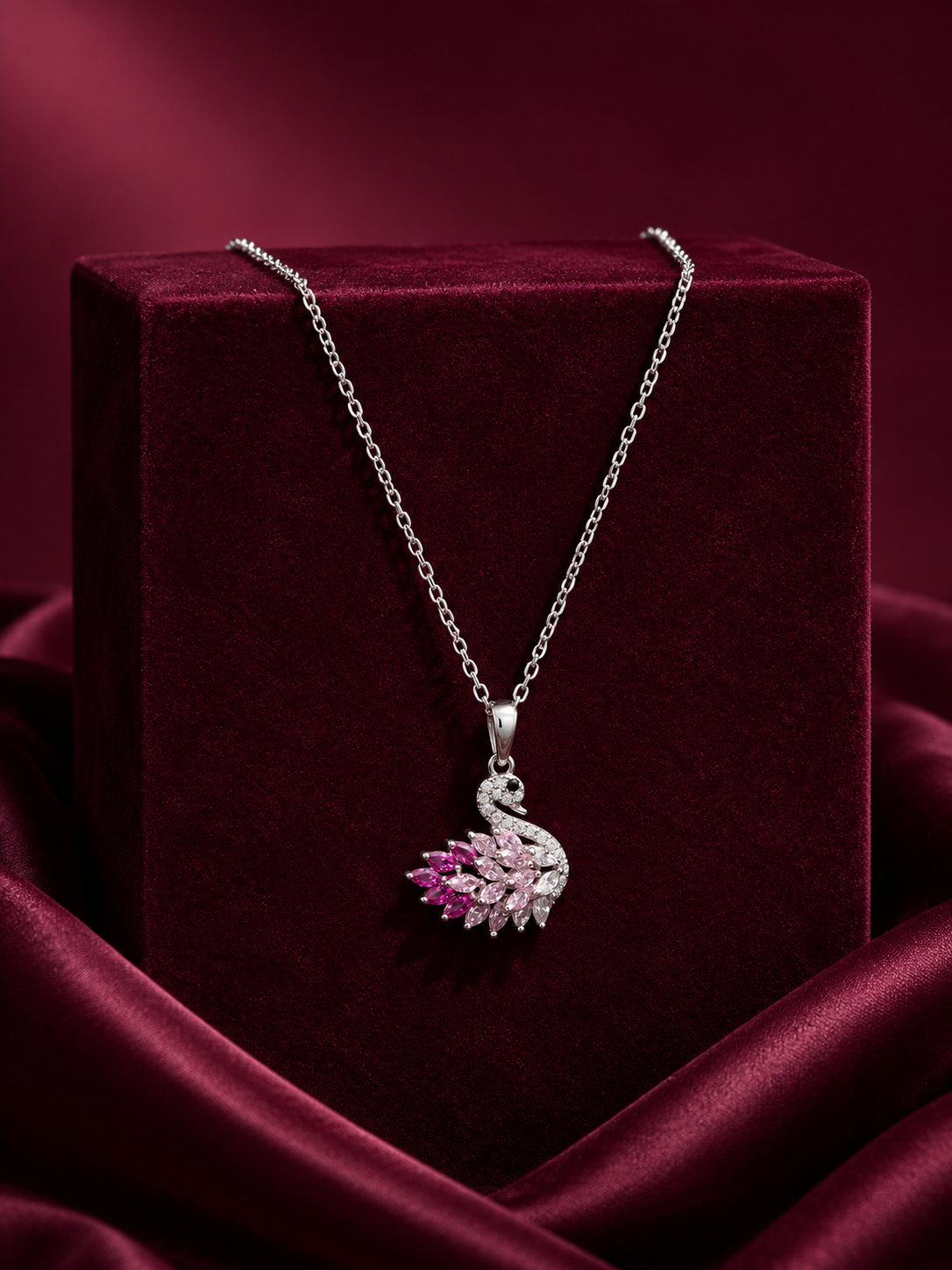 Elegant Swan Floral 925 Silver Pendant